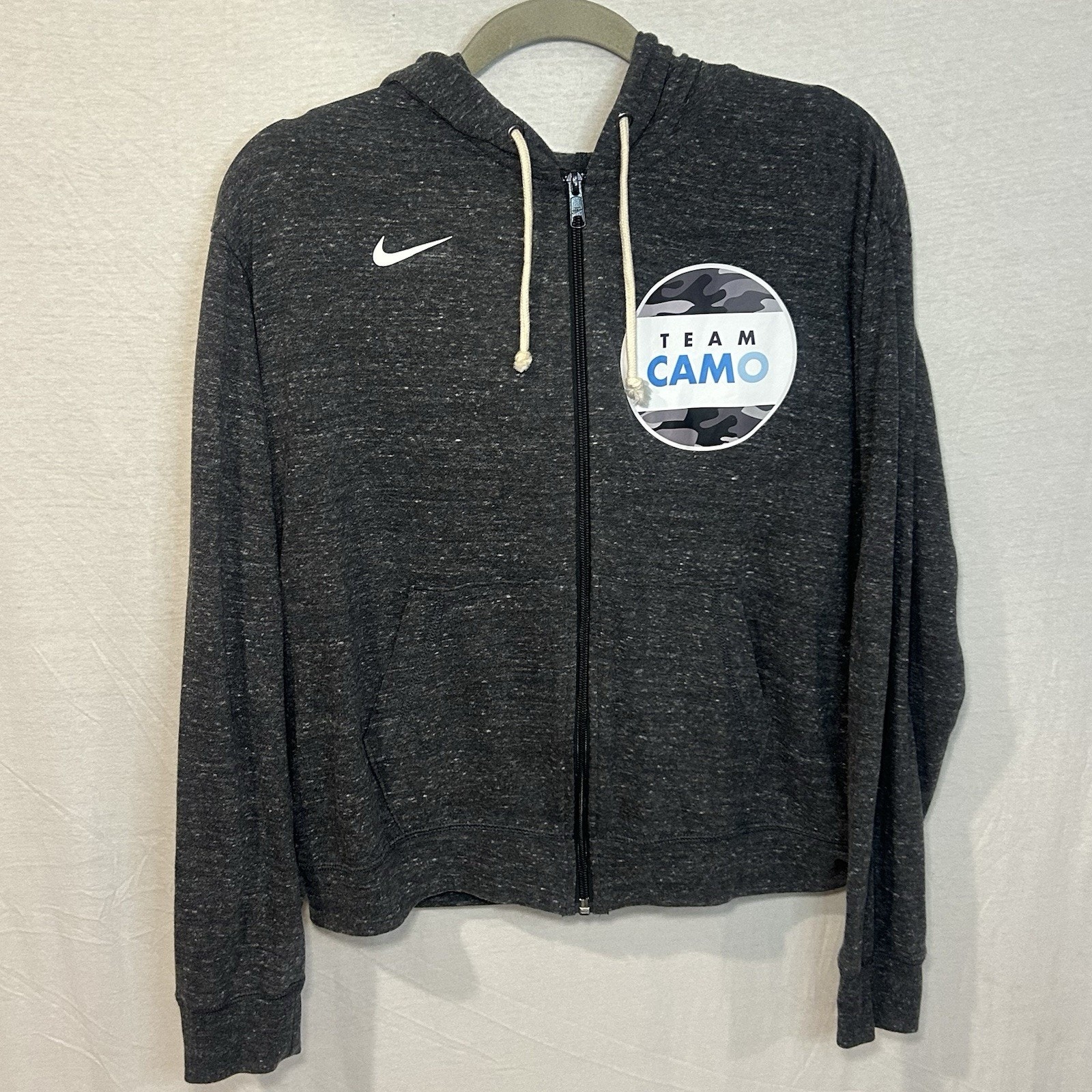 Nike Womens Sz Medium Gray Lightweight Hooded Full Zip Jacket Team Camo